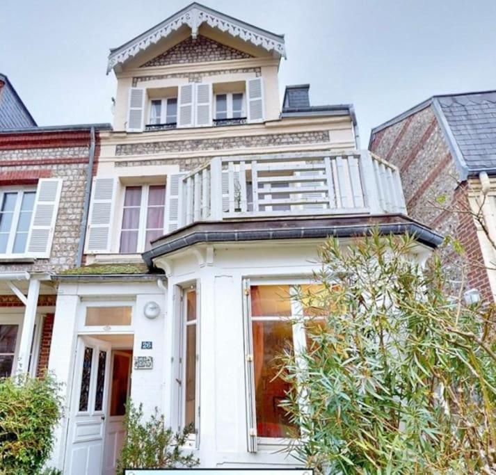 Villa Jean- Plein Centre Етрета Екстериор снимка